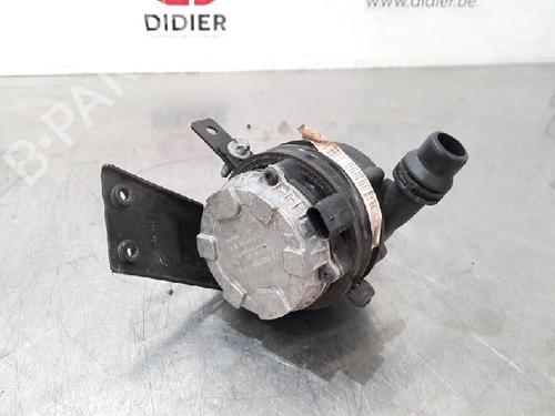Auxiliary water pump MERCEDES-BENZ C-CLASS (W205) C 220 BlueTEC / d (205.003) | BP15020260M111 