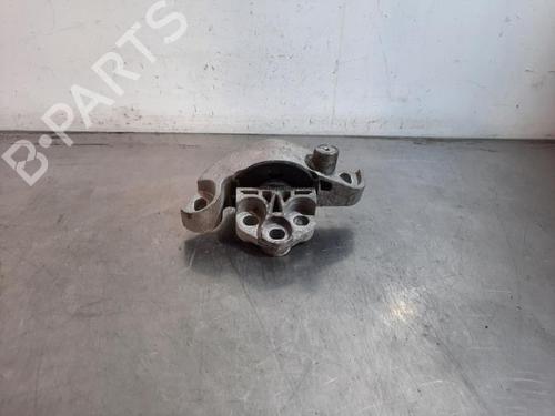 engine-mount-ds-ds-7-crossback-j4_-jr_-jc_-2017-35746698 main image