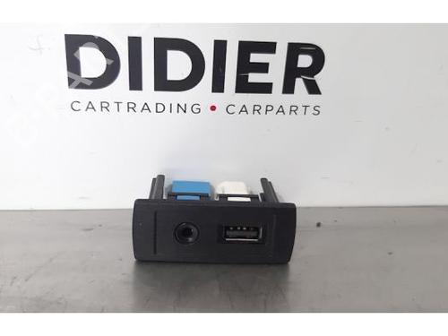 Used Electronic module MERCEDES-BENZ VITO Mixto (Double Cabin) (W447) 109 CDI (447.701, 447.703, 447.705) (88 hp) 10872462