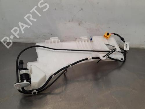 Windscreen washer tank PEUGEOT 5008 II (MC_, MJ_, MR_, M4_) 1.2 THP (MRHNYH, MRHNYW, MRHNSJ, MRHNSU, MRHNSM) | BP23619184C113