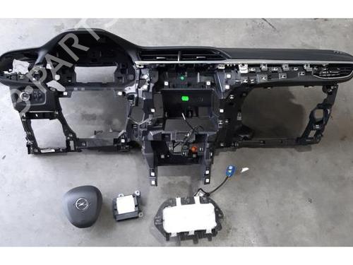 Airbag set OPEL CORSA F (P2JO) 1.2 (68) (75 hp) 17977834