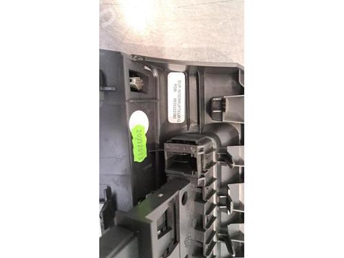 Switch PEUGEOT 308 III (FB_, FH_, FP_, F3_, FM_) Hybrid 180 (F3DGXT, F3DGMH) | BP23611846I30