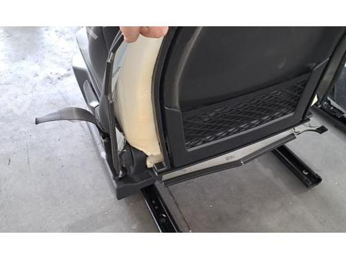 Seats set PEUGEOT 308 III (FB_, FH_, FP_, F3_, FM_) e-308 (FMZKWZ) | BP29317954C78 