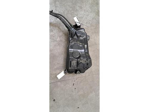 Used AdBlue tank AdBlue tank AUDI A3 Limousine (8YS, 8YM) 35 TDI (150 hp) 40025936 40025936
