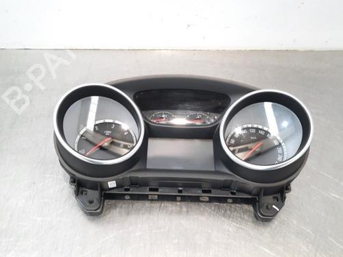 Used Instrument cluster OPEL INSIGNIA B Grand Sport (Z18) 1.6 CDTi (68) (110 hp) 11728899
