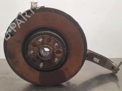 Used Right front steering knuckle JAGUAR F-PACE (X761) 3.0 SDV6 AWD (300 hp) 21674830