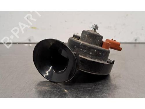 Horn für DACIA DUSTER (HM_) 1.5 dCi 115 4x4 (HMAD) (116 hp) 30381757