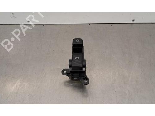 Used Switch TOYOTA YARIS (_P21_, _PA1_, _PH1_) 1.5 Hybrid (MXPH10, MXPH11) (116 hp) 30915768