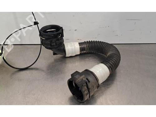 Used Pipe TESLA MODEL Y (5YJY) Long Range All-wheel Drive (514 hp) 31374949