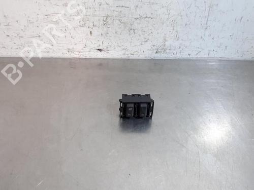 Used Switch RENAULT TRAFIC III Van (FG_) 2.0 dCi 145 (FGML) (145 hp) 27168516