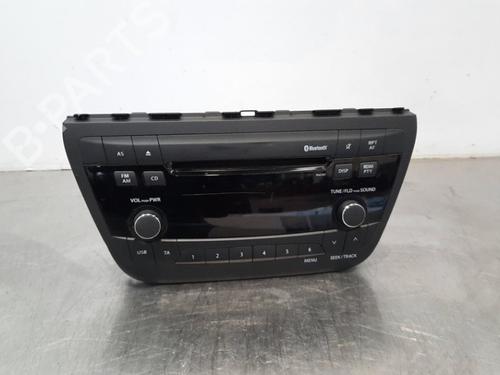 Used Radio SUZUKI SX4 S-Cross (JY) 1.6 DDiS (AKK 416D) (120 hp) 17114323