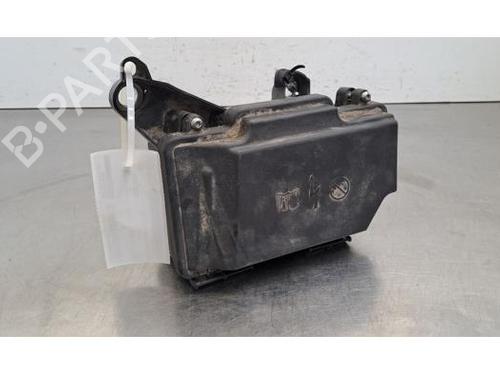 Used Fuse box Fuse box MERCEDES-BENZ GLC Coupe (C253) 300 de 4-matic (253.311) (306 hp) 36772877 36772877