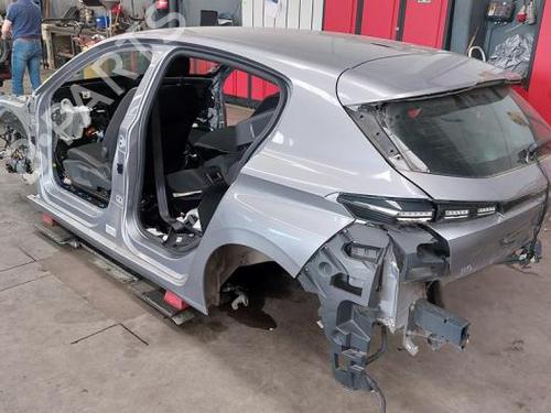 Fuse box PEUGEOT 308 III (FB_, FH_, FP_, F3_, FM_) BlueHDi 130 (FBYHZL, FBYHZT) | BP26534401E1 