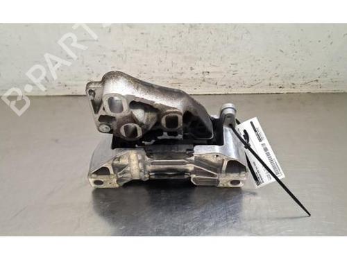 Used Engine mount Engine mount MERCEDES-BENZ EQB (X243) EQB 250+ (243.602) (190 hp) 40288899 40288899