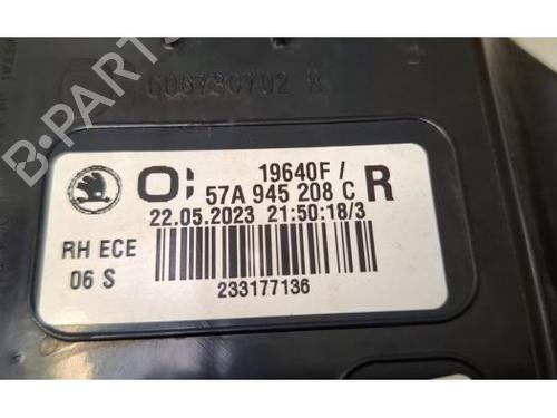 Right taillight SKODA KAROQ (NU7, ND7) 2.0 TDI | BP39418128C35 - Image 5