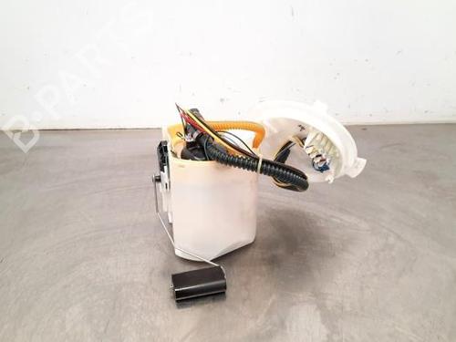 Used Fuel pump MERCEDES-BENZ A-CLASS Saloon (V177) A 180 (177.184) (136 hp) 23642827