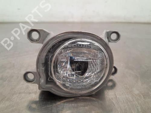 Used Left front fog light TOYOTA HILUX VIII Pickup (_N1_) 2.8 TD 4WD (GUN126) (204 hp) 23609861