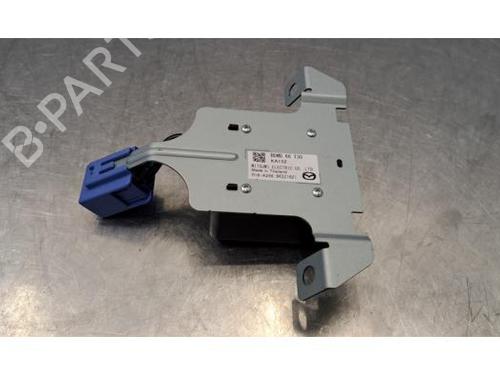 Antenne/Base MAZDA 3 Hatchback (BP) 2.0 SKYACTIV-G M Hybrid | BP39417996C140 - Image 2