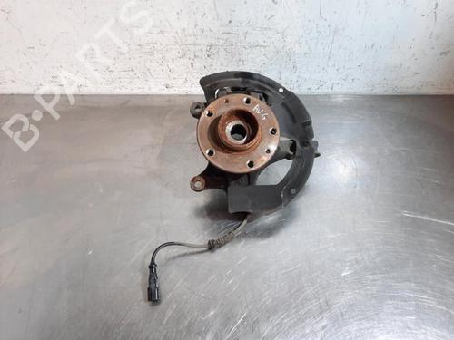 Venstre Styrespindel lagerhus RENAULT MEGANE IV Grandtour (K9A/M/N_) 1.5 Blue dCi 115 (K9A6) (116 hp) 30532494