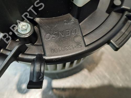 Heater blower motor PEUGEOT 3008 II SUV (MC_, MR_, MJ_, M4_) 1.5 BlueHDi 130 | BP11728974M62 