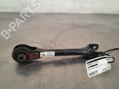 Used Right rear suspension arm TESLA MODEL Y (5YJY) Long Range All-wheel Drive (514 hp) 23617299