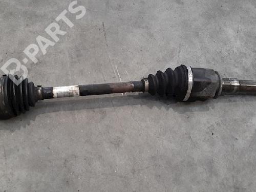 Used Right front driveshaft Right front driveshaft LAND ROVER DISCOVERY IV (L319) 3.0 SDV6 4x4 (256 hp) 10877937 10877937