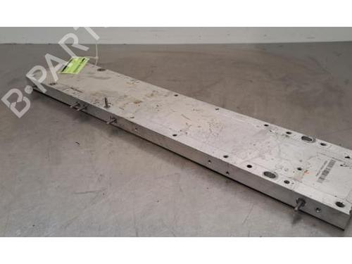 Used Gearbox mount CITROËN C3 IV (CC_, CB_) ë-C3 (CBZYAZ) (113 hp) 30310415