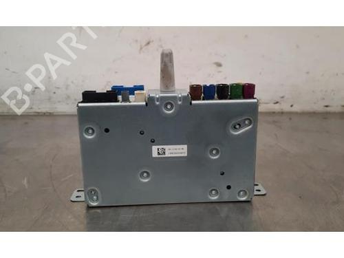 Used Radio PEUGEOT 208 II (UB_, UP_, UW_, UJ_) 1.2 PureTech 75 (75 hp) 25014402