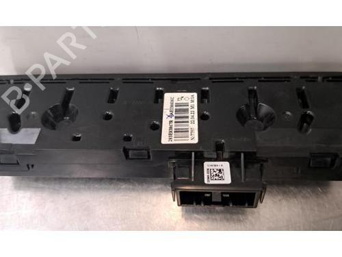 Warning switch RENAULT MASTER III Van (FV) 2.3 dCi 135 FWD (FV0N, FV08, FV06, FV00, FV1S) | BP29871819I22