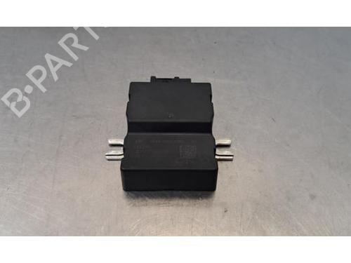 Used Electronic module Electronic module BMW 1 (F40) 118 d (150 hp) 40070443 40070443