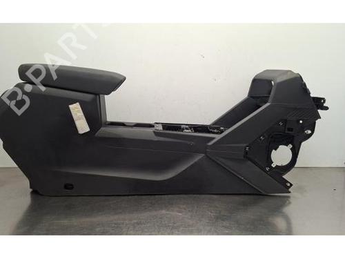 middle-console-dacia-bigster-2024-39754774 main image
