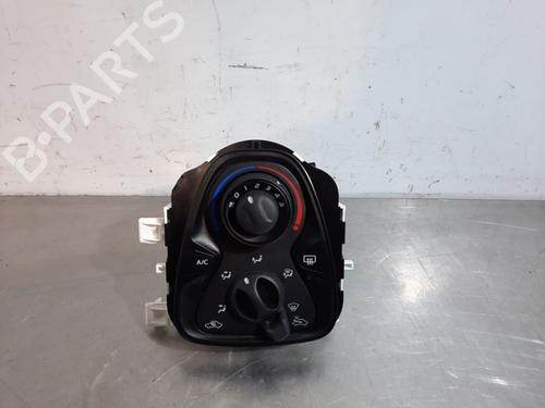 Used Climate control PEUGEOT 108 1.0 VTi (69 hp) 15037780