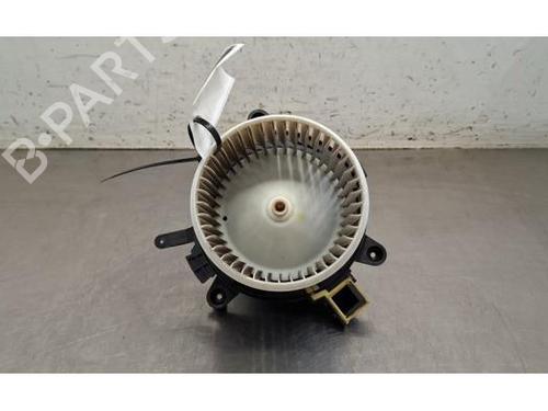 Used Heater blower motor Heater blower motor DS DS 7 Crossback (J4_, JR_, JC_) E-TENSE 225 (J4DGZU, J45GQU) (224 hp) 40202250 40202250