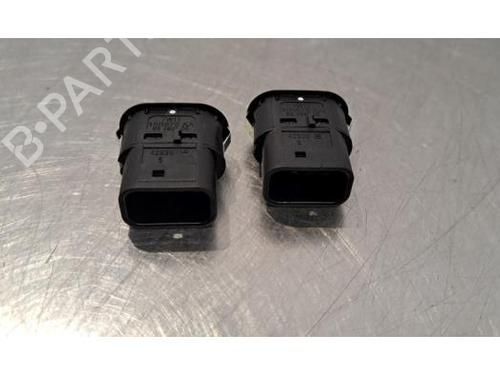 Switch LAND ROVER RANGE ROVER VELAR (L560) 3.0 D300 MHEV 4x4 | BP33743811I30 - Image 2