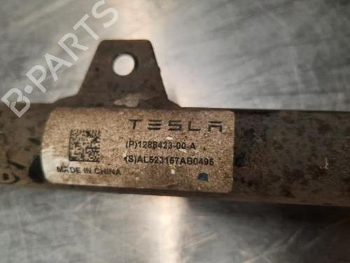 Right rear suspension arm TESLA MODEL Y (5YJY) Long Range All-wheel Drive | BP23618498M15 