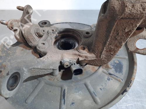 Right front steering knuckle VW TOURAN (1T1, 1T2) 2.0 TDI | BP15033112M26 