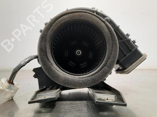 Heater blower motor TOYOTA COROLLA Estate (_E21_) 1.8 Hybrid (ZWE211W) | BP23589931M62 