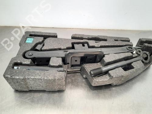 Used Jack Kit HYUNDAI SANTA FÉ III (DM, DMA) 2.2 CRDi 4WD (200 hp) 16321338