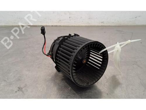 Used Heater blower motor PEUGEOT 308 III (FB_, FH_, FP_, F3_, FM_) BlueHDi 130 (FBYHZL, FBYHZT) (131 hp) 26534397
