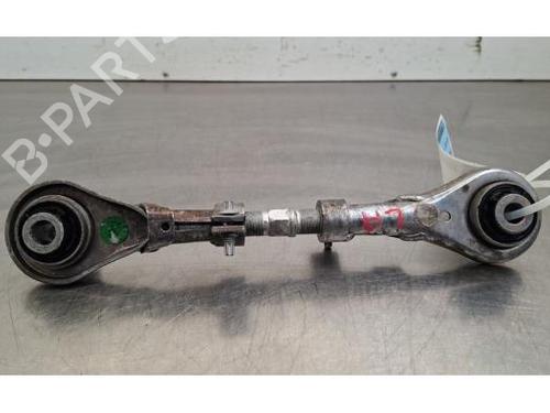 Venstre bagtil bærearm Venstre bagtil bærearm PEUGEOT 3008 II SUV (MC_, MR_, MJ_, M4_) Hybrid4 (M45GBU) (299 hp) 34431318 34431318