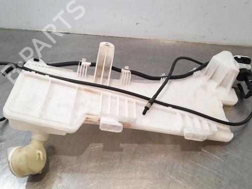 Windscreen washer tank PEUGEOT 3008 II SUV (MC_, MR_, MJ_, M4_) 1.6 PureTech 180 (M45GFR, M45GFU) | BP15034873C113 