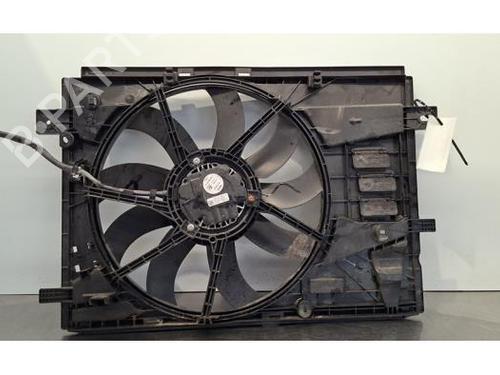 Used Radiator fan Radiator fan PEUGEOT EXPERT Van (V_) 2.0 BlueHDi 120 (122 hp) 33247967 33247967
