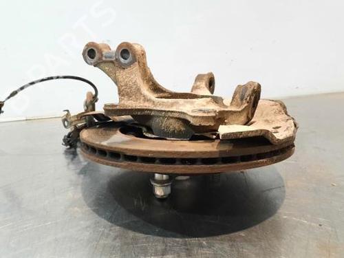 Right front steering knuckle TOYOTA YARIS (_P13_) 1.5 Hybrid (NHP130_, NHP130) | BP23579057M26 