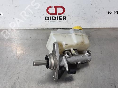 Used Brake master cylinder VW POLO V (6R1, 6C1) 1.4 TDI (90 hp) 10874535
