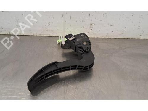 Pedal RENAULT MEGANE IV Hatchback (B9A/M/N_) 1.6 E-TECH 160 (B9NH) | BP29871776I4 