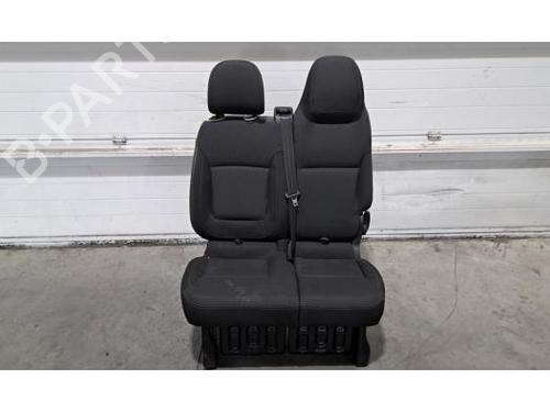 Used Right front seat NISSAN PRIMASTAR Van (X82) 2.0 dCi 150 (150 hp) 30714347