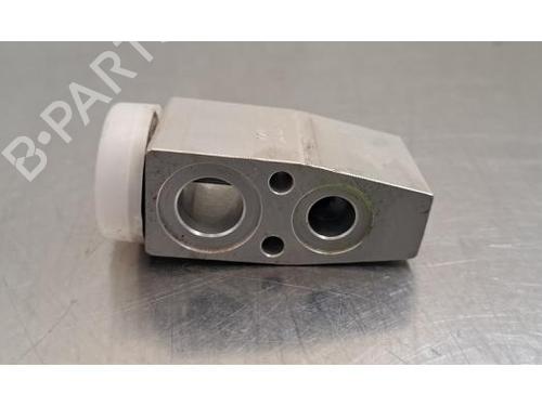 Electronic sensor FORD FIESTA VII (HJ, HF) 1.1 Ti-VCT | BP38274370M84 - Image 4