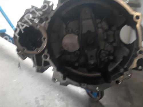 Used Gearbox VW T-ROC (A11, D11) 1.6 TDI (115 hp) 23579249