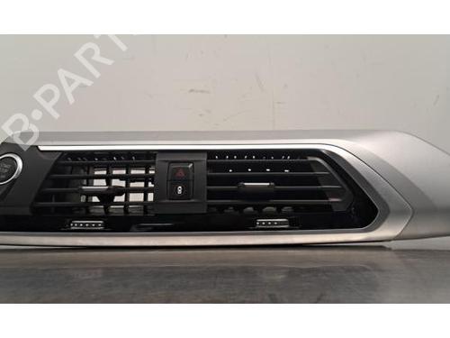 Used Air vent BMW X3 (G01, F97, G08) xDrive 20 d (190 hp) 29643219