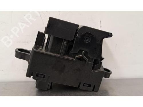 Switch MAZDA MX-30 (DR) e-SKYACTIV | BP30139082I30